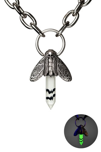 Love rokz white - bats, moth